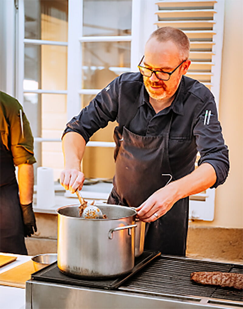 Spitzenkoch bei der Arbeit Stuttgart Gastronomie